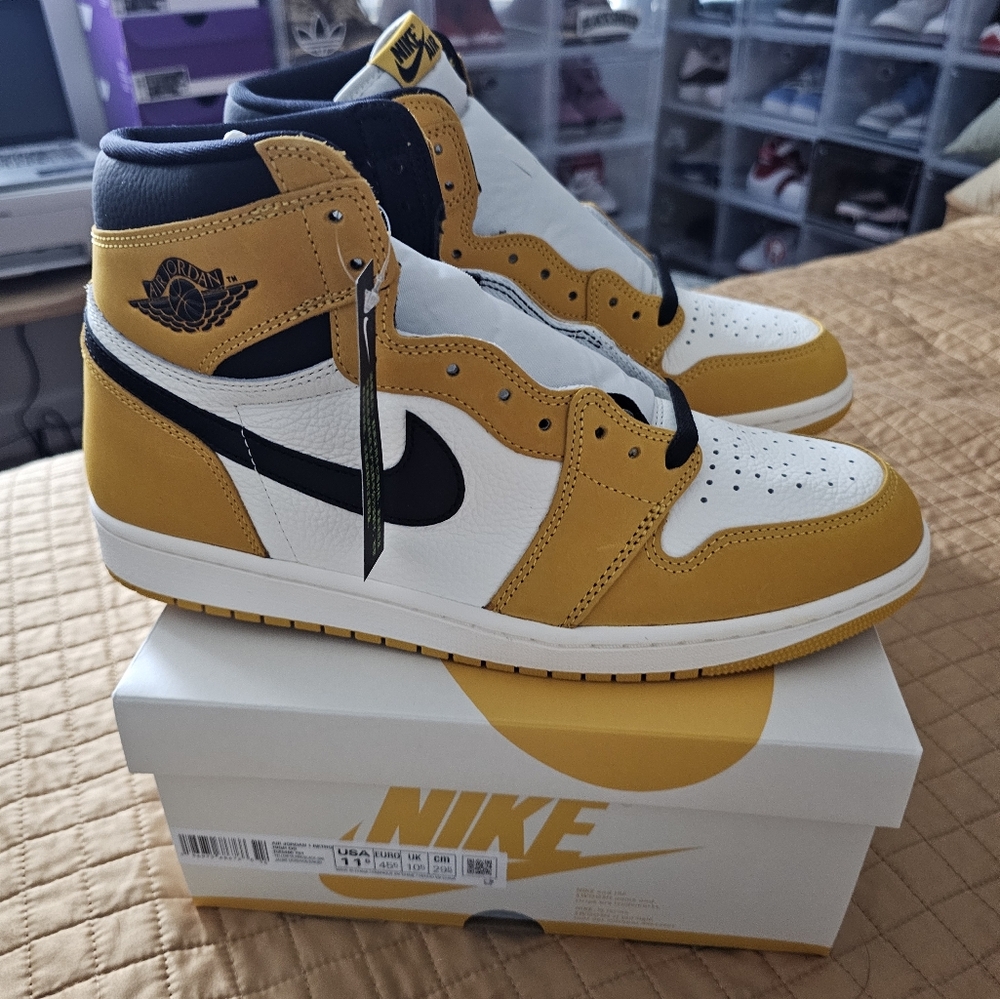 JORDAN 1 HIGH OCHRE DS MEN SIZE 11.5